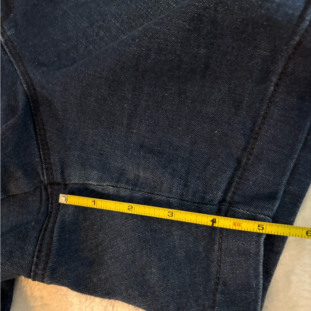 Gloria Vanderbilt  Jean Shorts - Picture 4 of 4